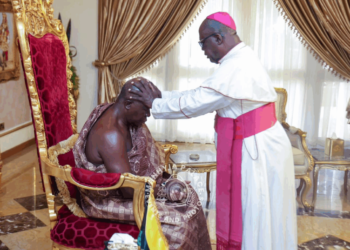 Kumasi Catholic Archbishop leads delegation to console Asantehene over Asantehemaa’s passing